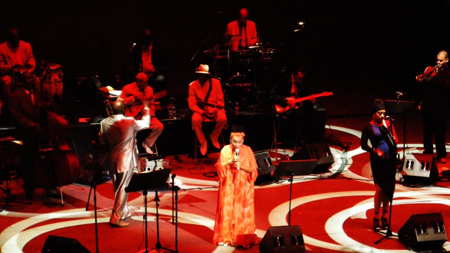 Omara Portuondo & Orquesta Buena Vista Social Club - Photo © Deborah Swain